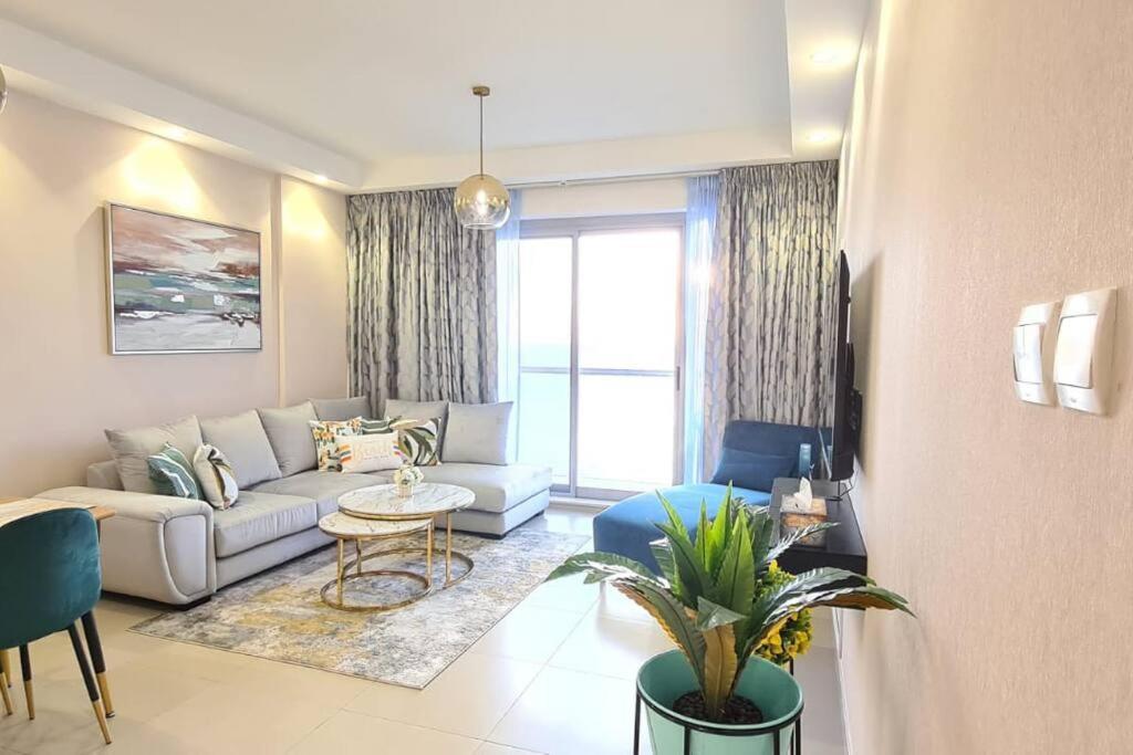 Appartamento A Perfect Escape - Sea Facing Ras al-Khaimah Esterno foto